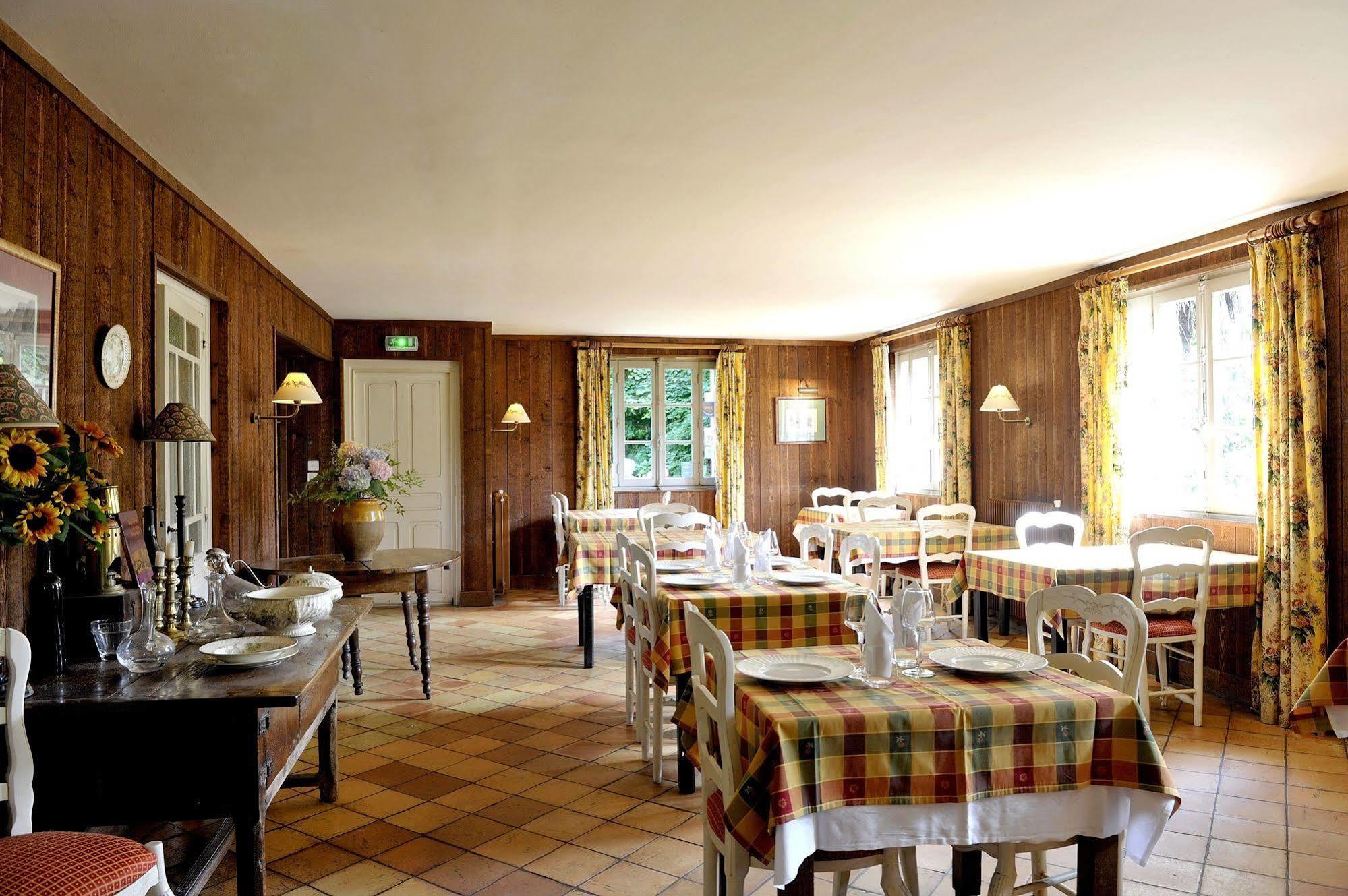 Hotel Les Bains De Secours Sévignacq-Meyracq Dış mekan fotoğraf